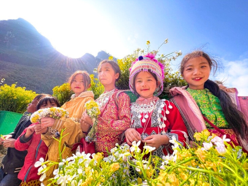 À la rencontre des enfants des minorités ethniques lors de votre voyage à Ha Giang