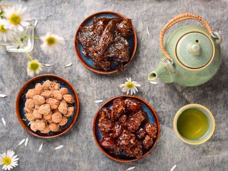 Ô Mai (fruits secs) est une spécialité de Hanoï idéale à rapporter en souvenir