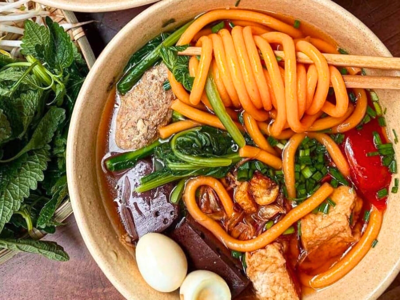 Bún đỏ (Nouilles rouges des Hauts Plateaux)