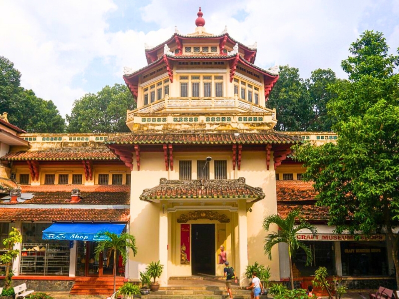 Musée d’Histoire de Ho Chi Minh-Ville